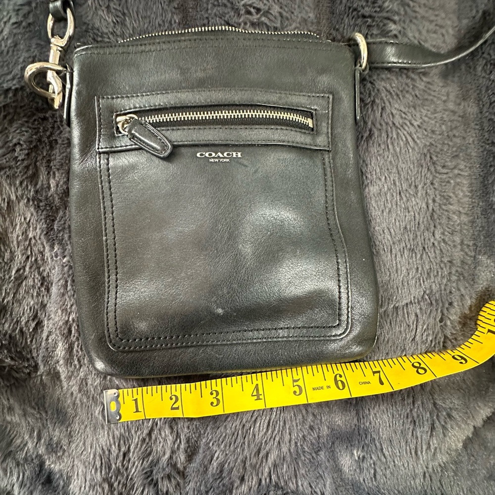 Coach Legacy Swingpack Crossbody in Black with Silver Hardware - Picture 2 of 13